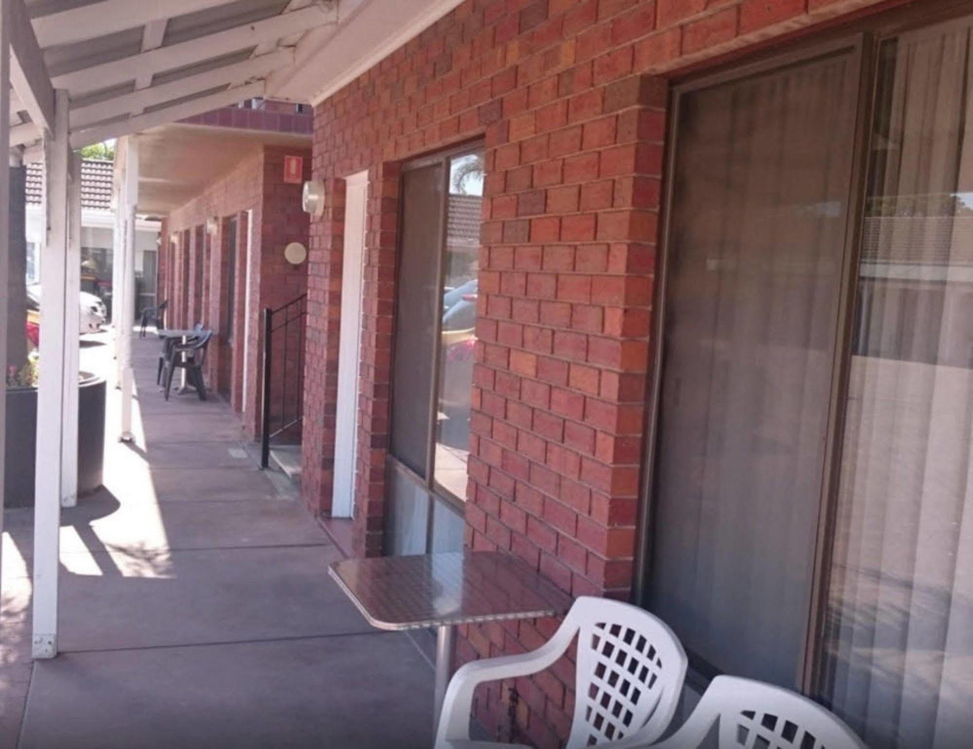 Morphettville Motor Inn Glenelg Exterior foto