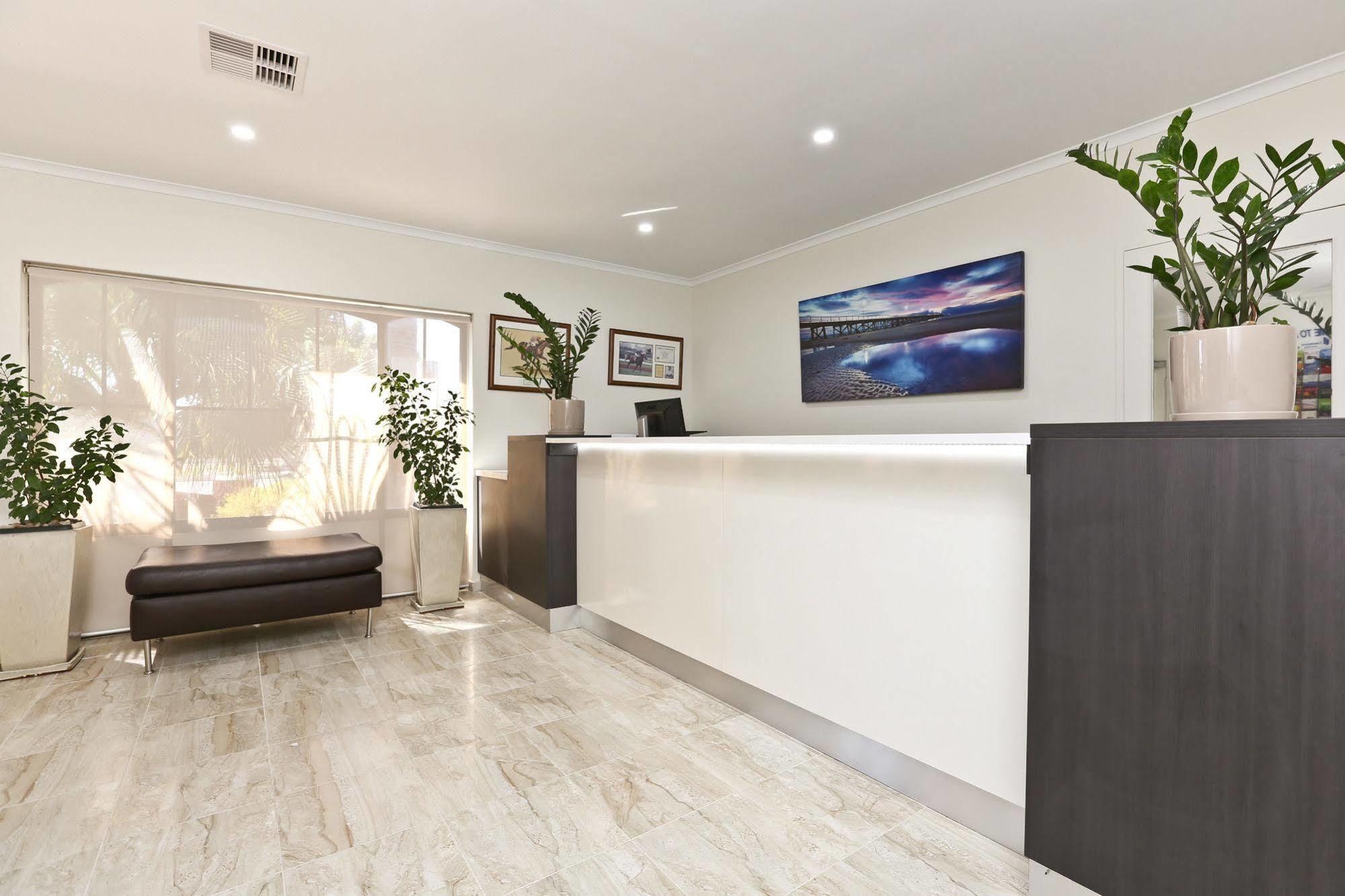 Morphettville Motor Inn Glenelg Exterior foto