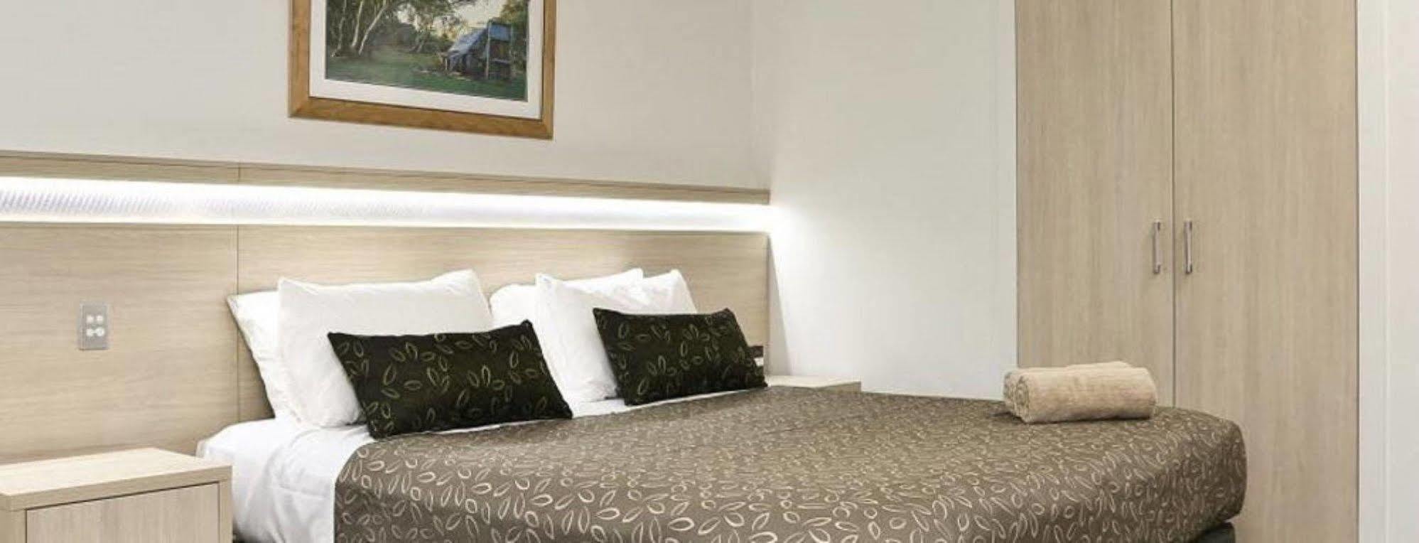 Morphettville Motor Inn Glenelg Exterior foto