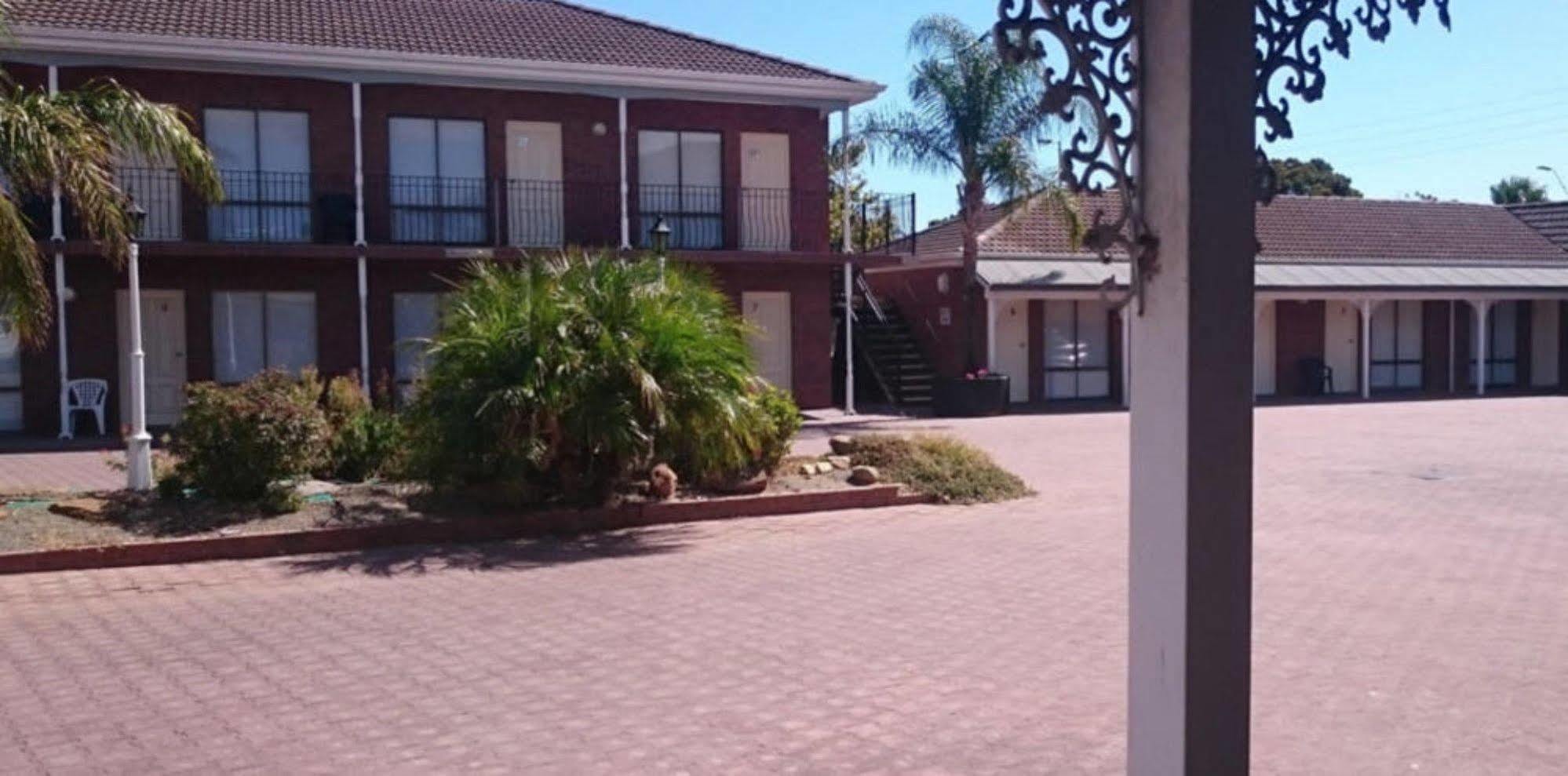 Morphettville Motor Inn Glenelg Exterior foto